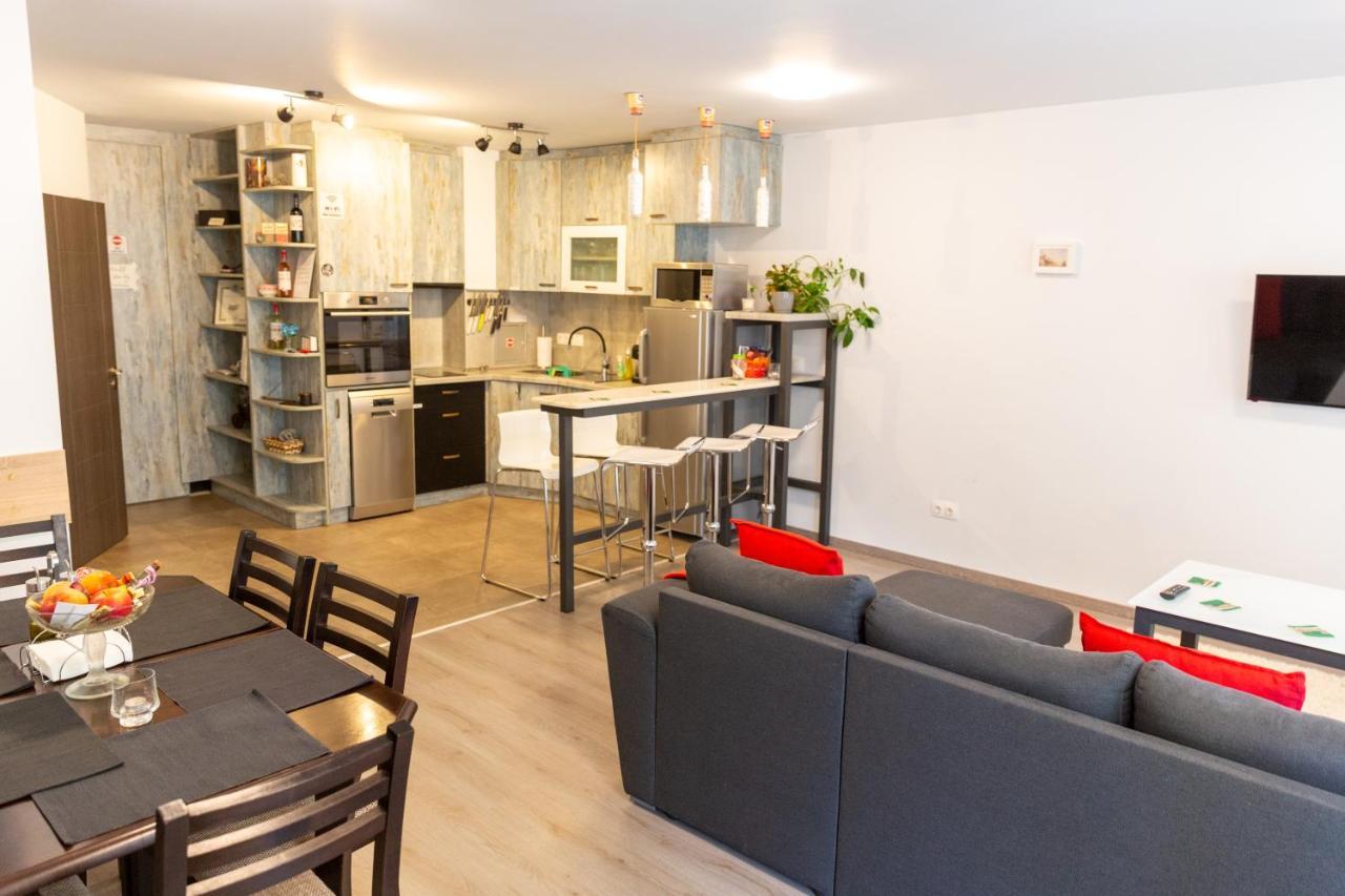 Apartamento Fancy Big In The Heart Of *